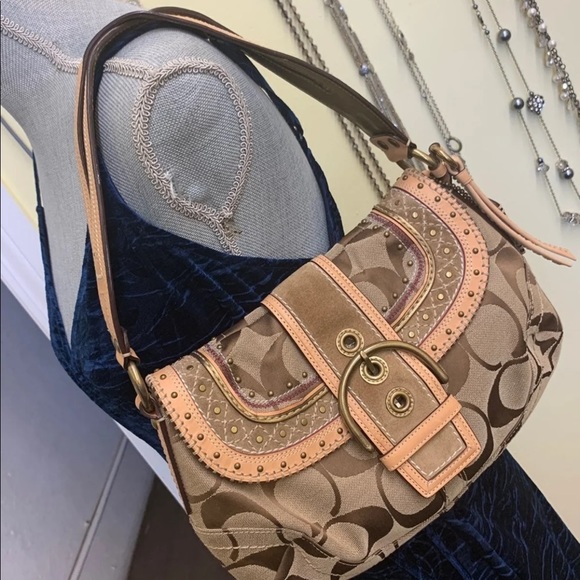 Coach Satchel - Picture 6 of 10